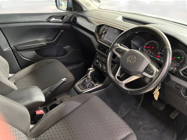 VOLKSWAGEN T-CROSS MY22 1.0 TSI COMFORTLINE DSG 2022