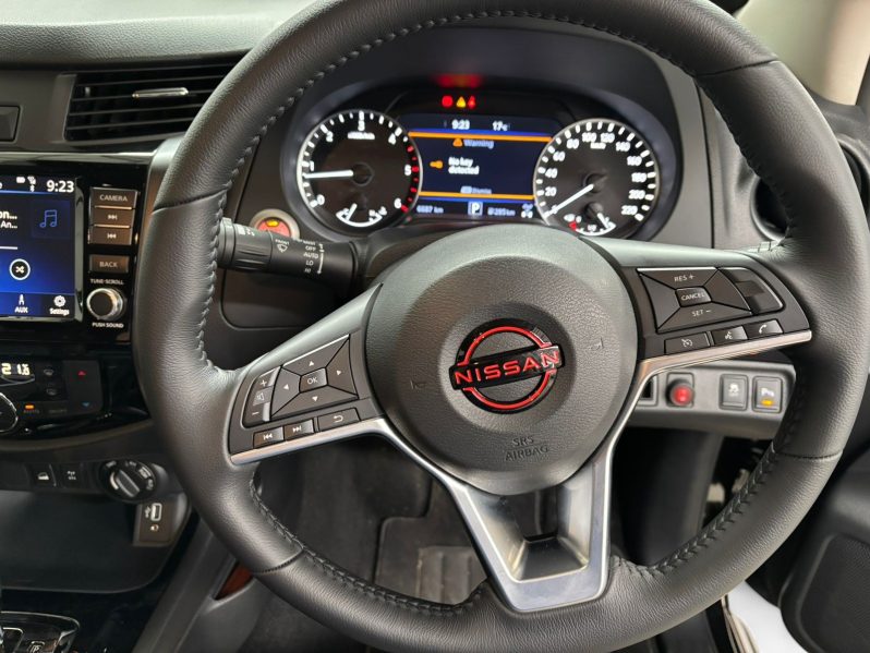 NISSAN NAVARA DOUBLE CAB MY25 2.5D 4×4 PRO-4X AT DC 2025